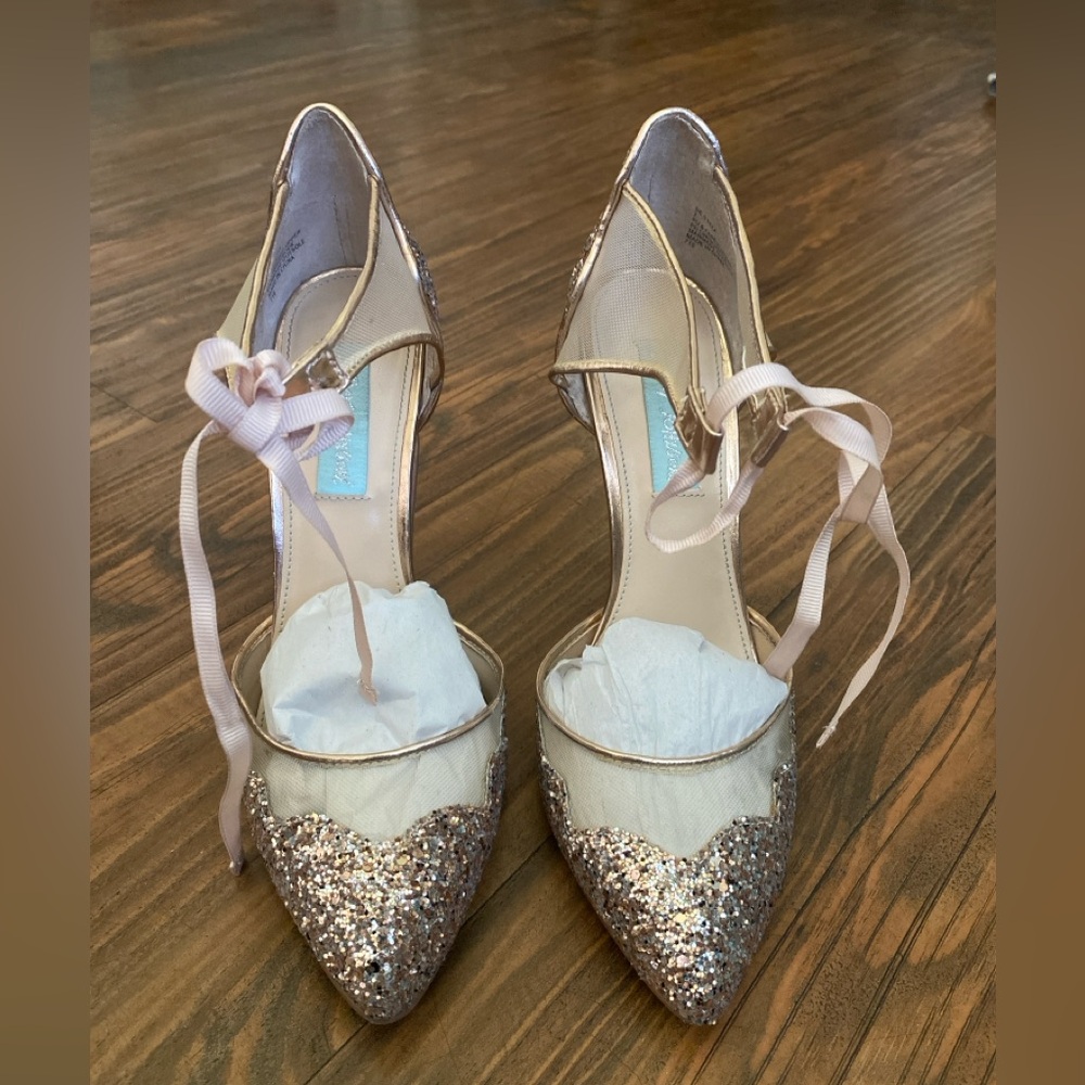 Blue by Betsy Johnson, SB Stela Champagne Glitter Pumps - Picture 6 of 10